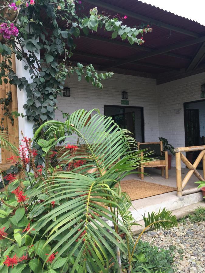 Casita Madame Hotel Puerto López Exterior foto